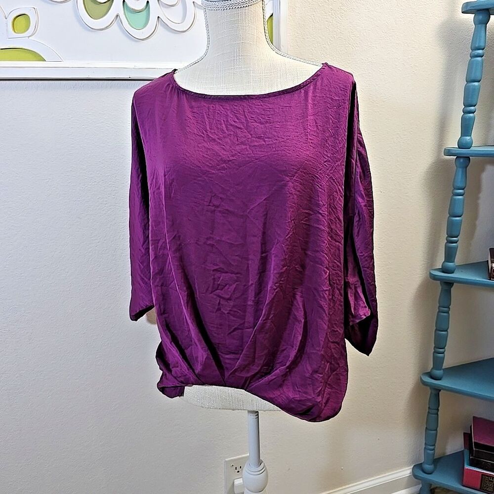 She + Sky Womens Sz M Pleated Waist Dolman Sleeve Purple Satin Blouse Flattering